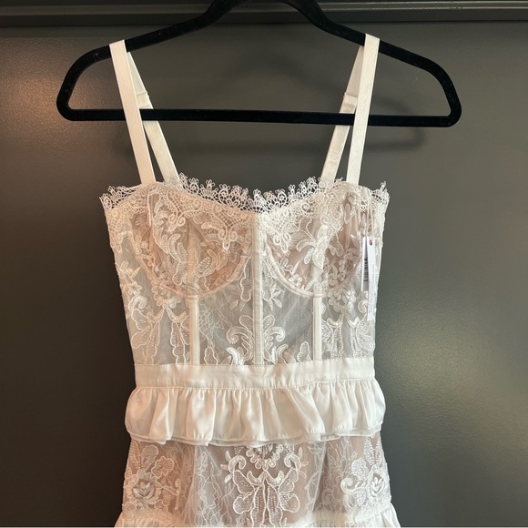 V. Chapman The Cassia Maxi Dress in White Size 0 NEW! New with tags! - Picture 5 of 13